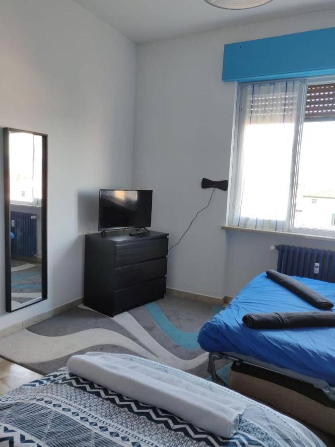 Helloguesthouse Olgiate Comasco 외부 사진